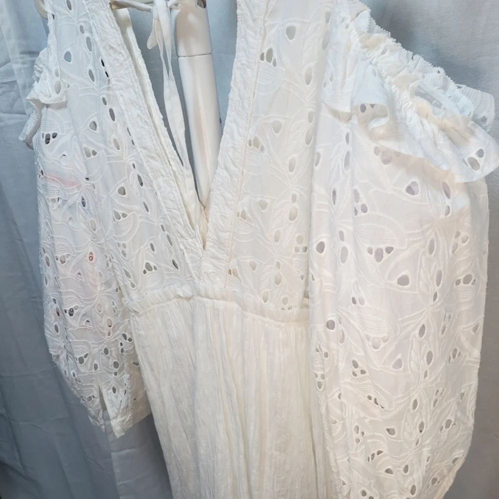 NWT IRO White Eyelet Ruffle Sleeve Dress - Size 42 / 10 - Picture 6 of 12